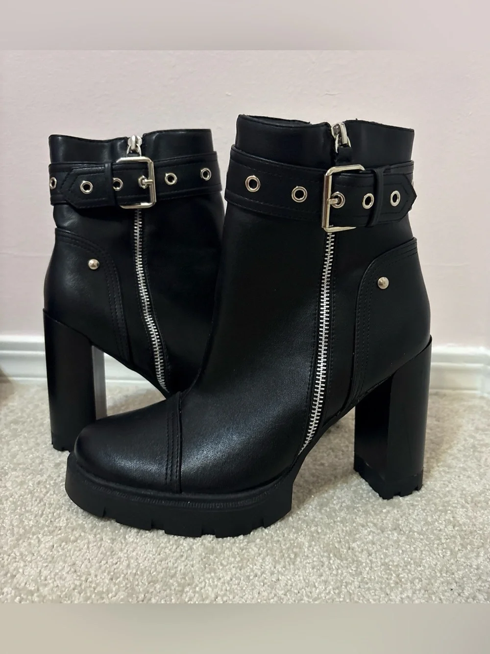 Azalea Wang Glasgow Booties in Black